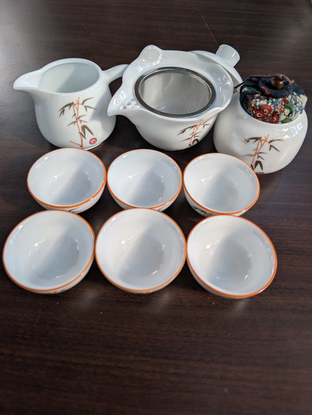 Portable Chinese Porcelain Travel Tea Set Bamboo Painted Gongfu Set In Leather Case